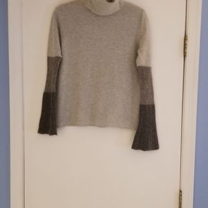 Emma Sofia Cashmere Turtleneck(See/Read flaws)